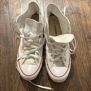 Converse Men's White and Red Sneakers